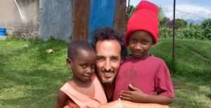 Lee más sobre el artículo Viaje de Pedro a Uganda